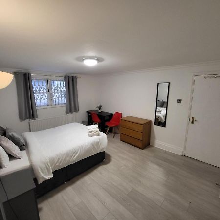Cosy Apartment By Clapham South Underground! Londres Exterior foto