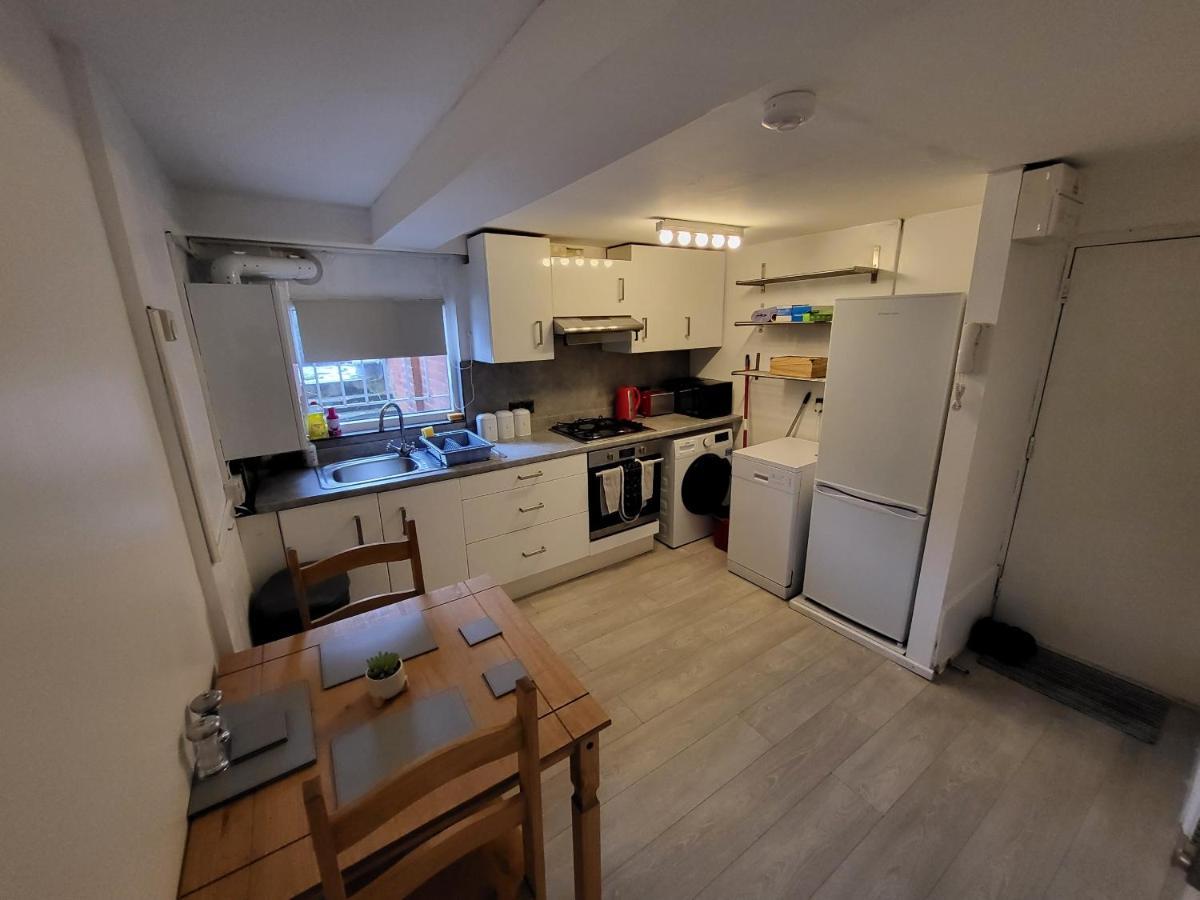 Cosy Apartment By Clapham South Underground! Londres Exterior foto