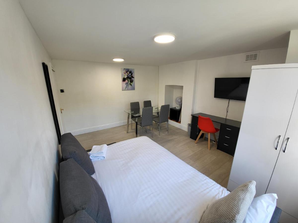 Cosy Apartment By Clapham South Underground! Londres Exterior foto